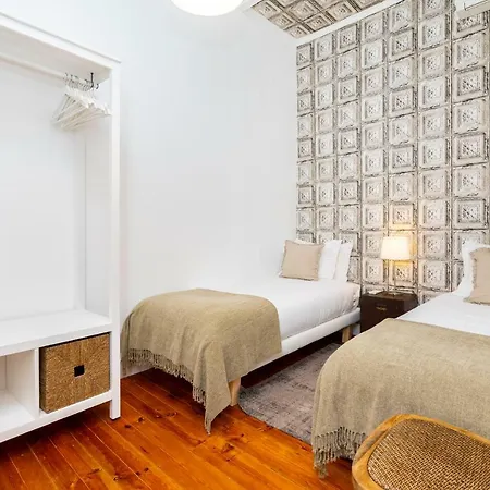 아파트 4 Bedroom On The Center