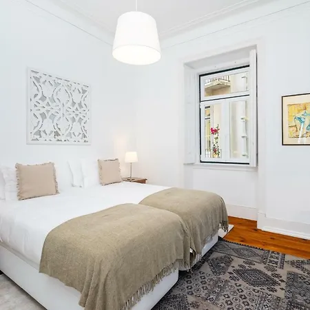 Appartement 4 Bedroom On The Center *