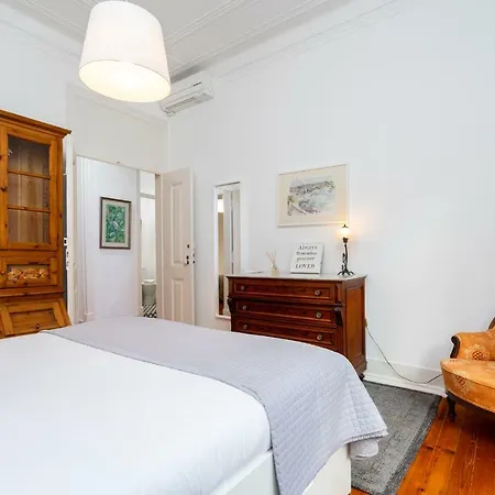 Lejlighed 4 Bedroom On The Center
