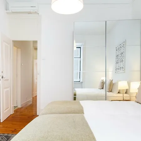 4 Bedroom On The Center Lissabon