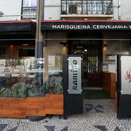 4 Bedroom On The Center Apartment Lisbon