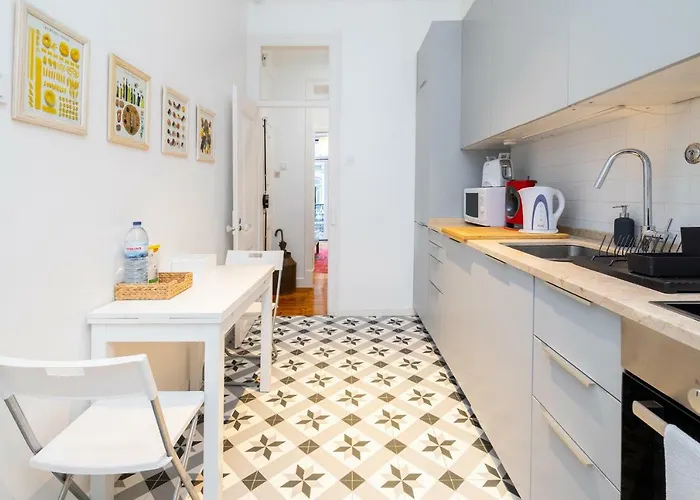 Lejlighed 4 Bedroom On The Center