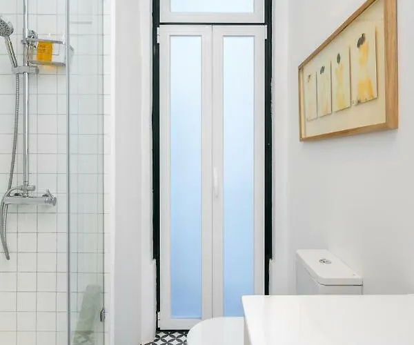 4 Bedroom On The Center Apartment