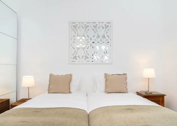 Apartment 4 Bedroom On The Center Lisbon